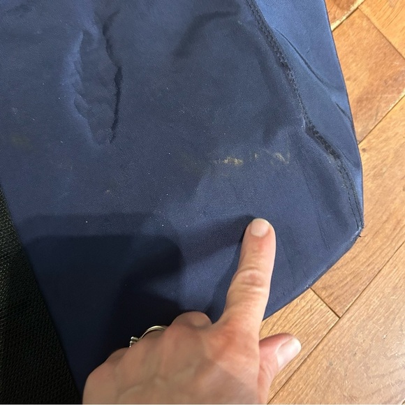 L.L. Bean wood Blue Bag with Durable Design - Picture 4 of 8